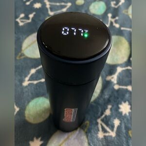 New Never Used Costco Smart Thermos with Temperature Reading at a Tap on Top Lid